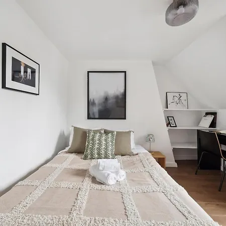 3br Near St-andre Des Arts Lägenhet Paris